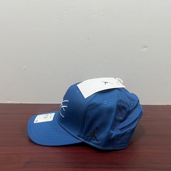 Air Jordan, Classic99 Hat, DV3148 485, Flight, Blue & White - Picture 6 of 10